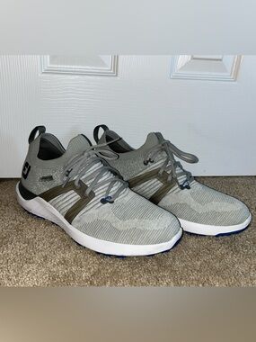 Men’s FootJoy Hyperflex golf shoe size 9.5